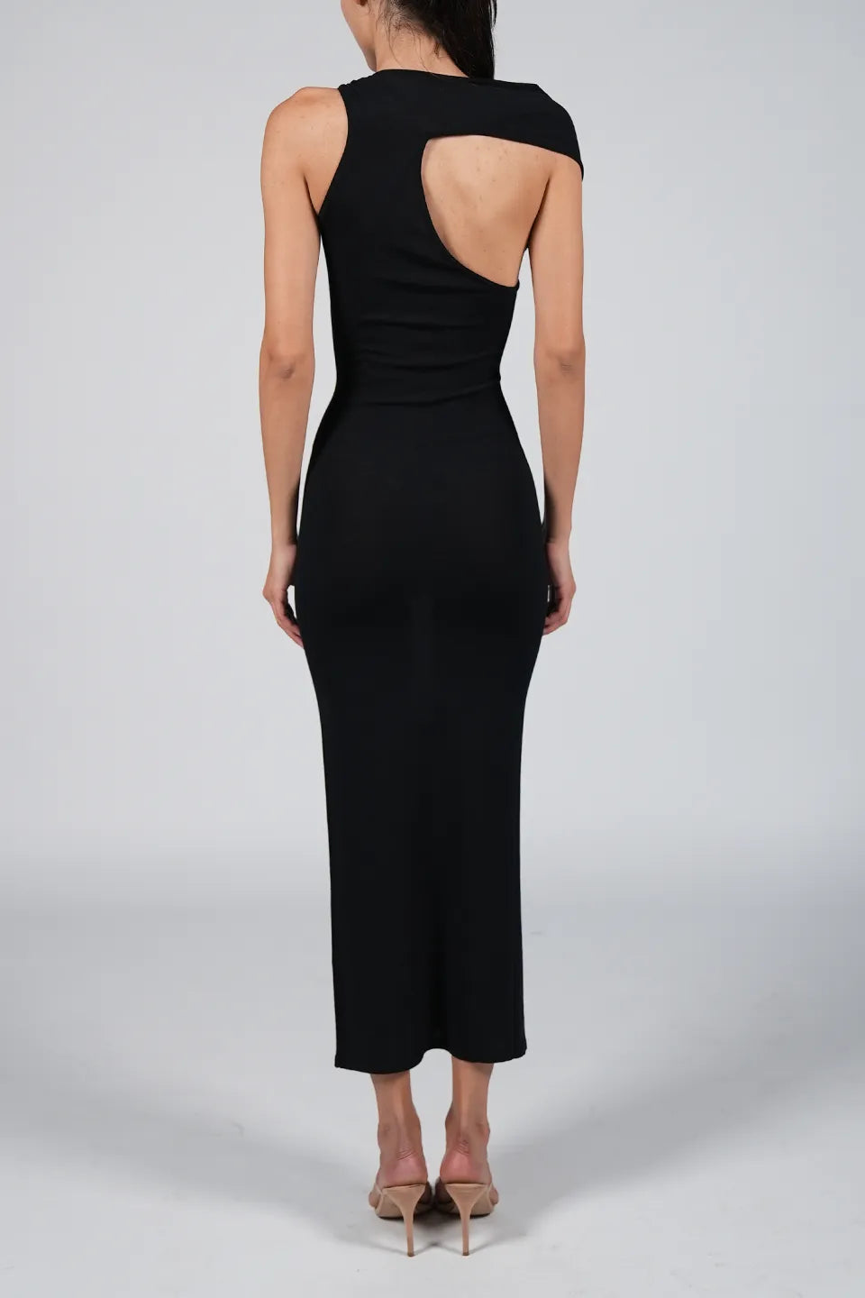 Designer Black Maxi dresses, shop online with free delivery in Dubai. Product gallery 3