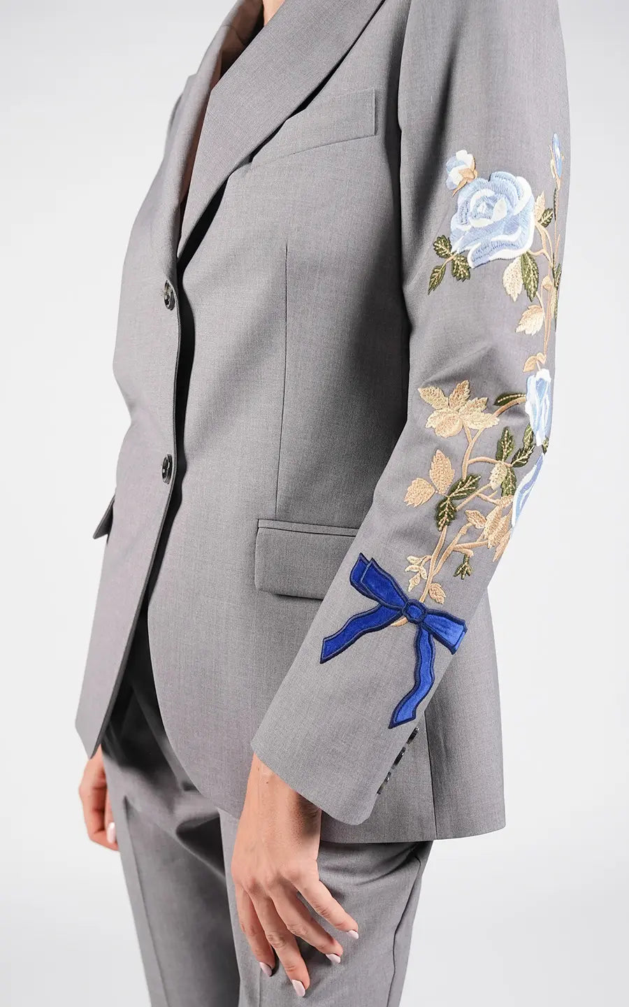 Designer Multicolor Women blazers, Jacket, shop online with free delivery in UAE. Product gallery 8