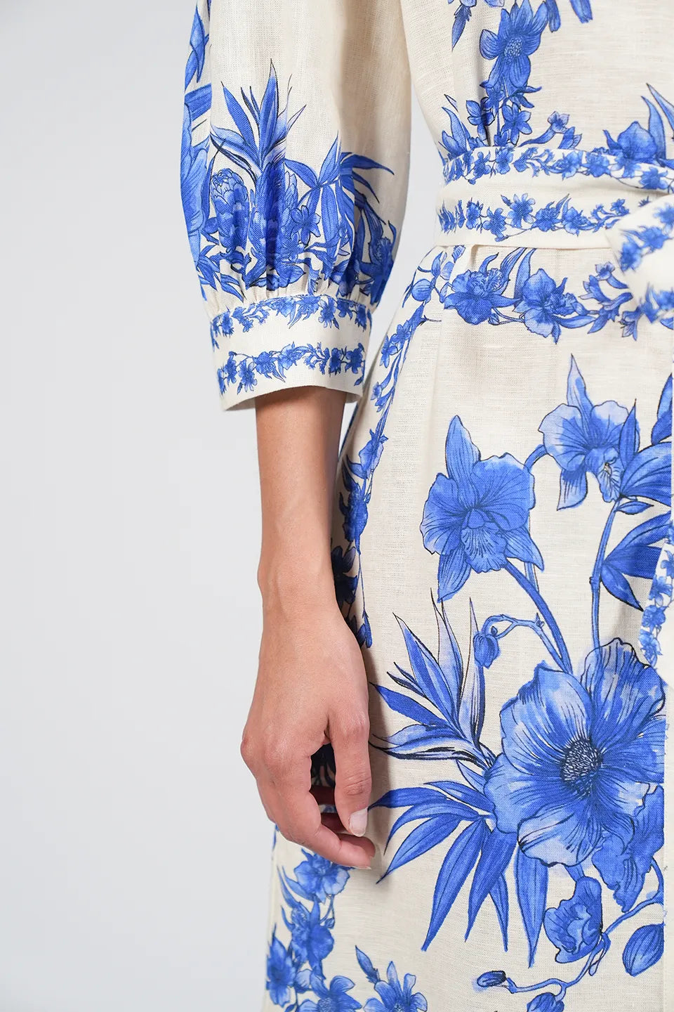 Designer Blue Maxi dresses, shop online with free delivery in UAE. Product gallery 5