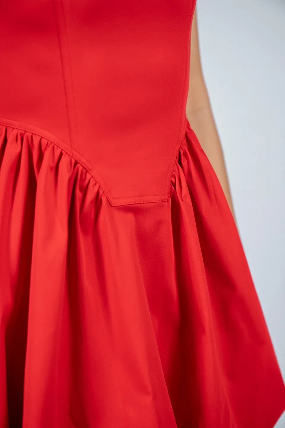 Designer Red Mini dresses, shop online with free delivery in UAE. Product gallery 5