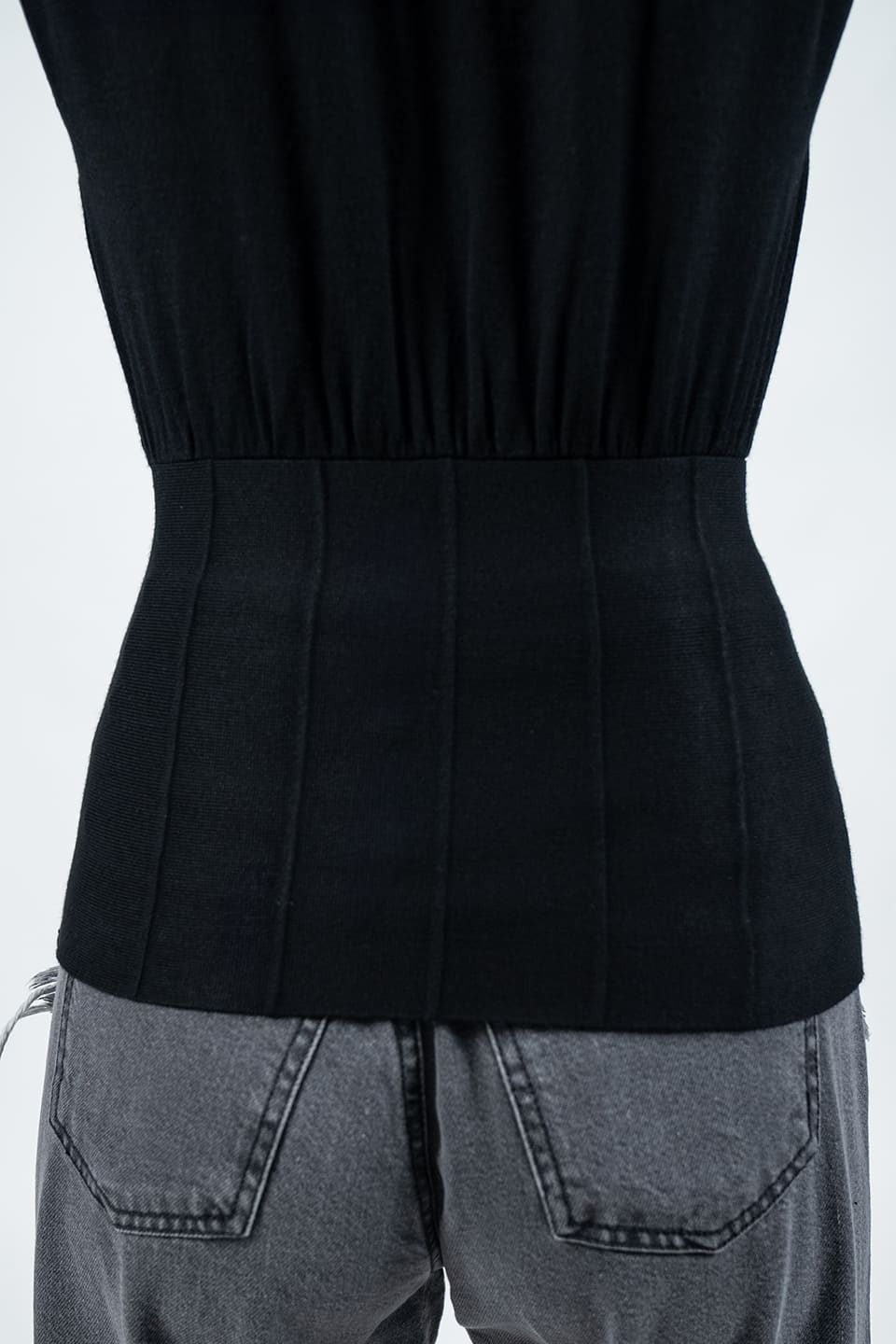 Designer Black Women short sleeve, shop online with free delivery in UAE. Product gallery 6