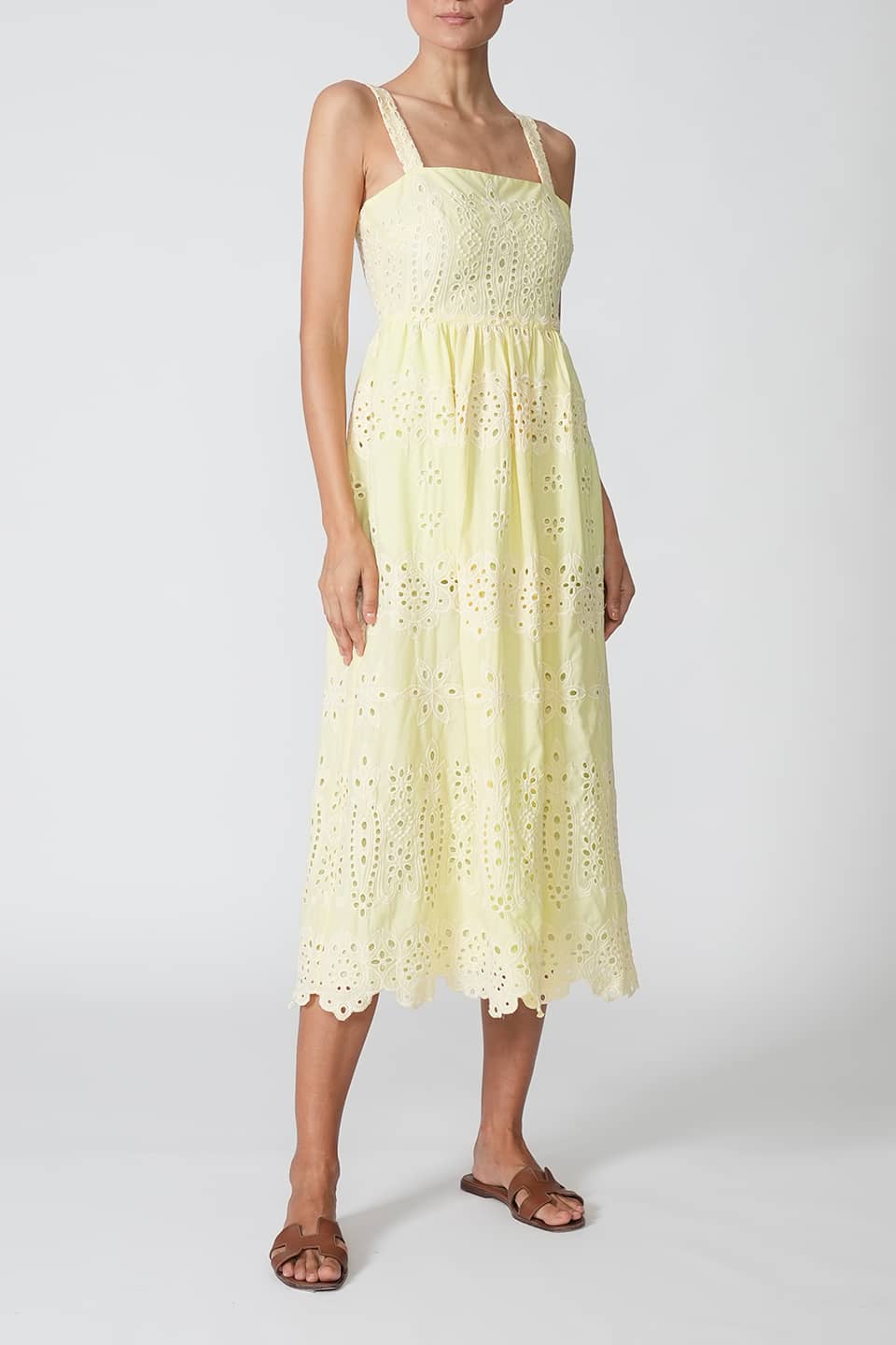 Shop online trendy Yellow Midi dresses from Borgo de Nor Fashion designer. Product gallery 1