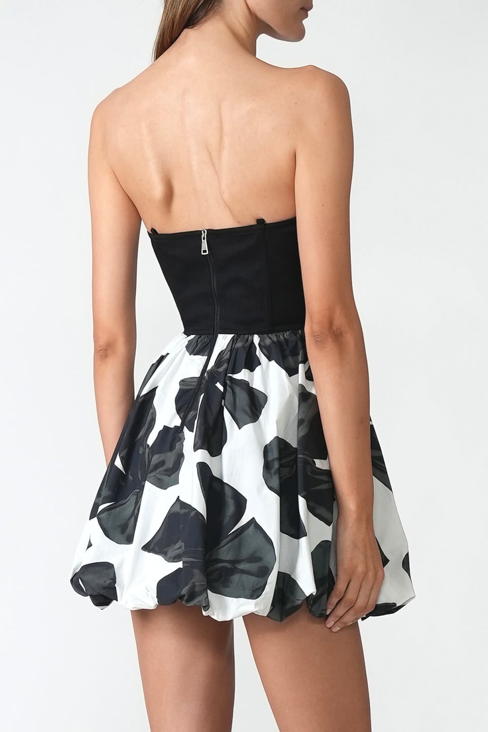 Designer Black Mini dresses, shop online with free delivery in UAE. Product gallery 7