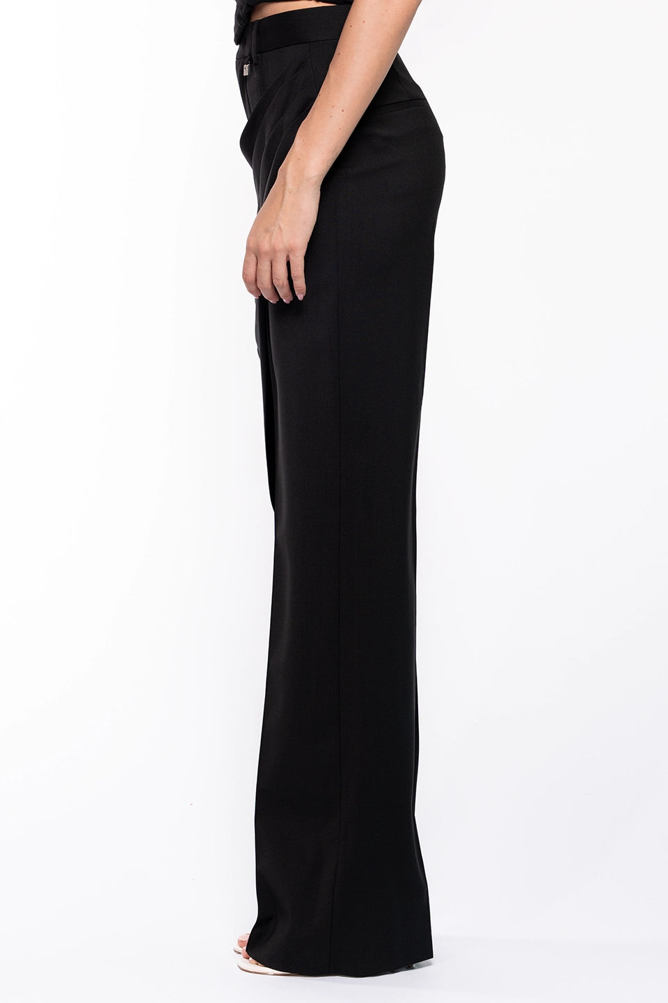 Designer Black Women pants, shop online with free delivery in UAE. Product gallery 4