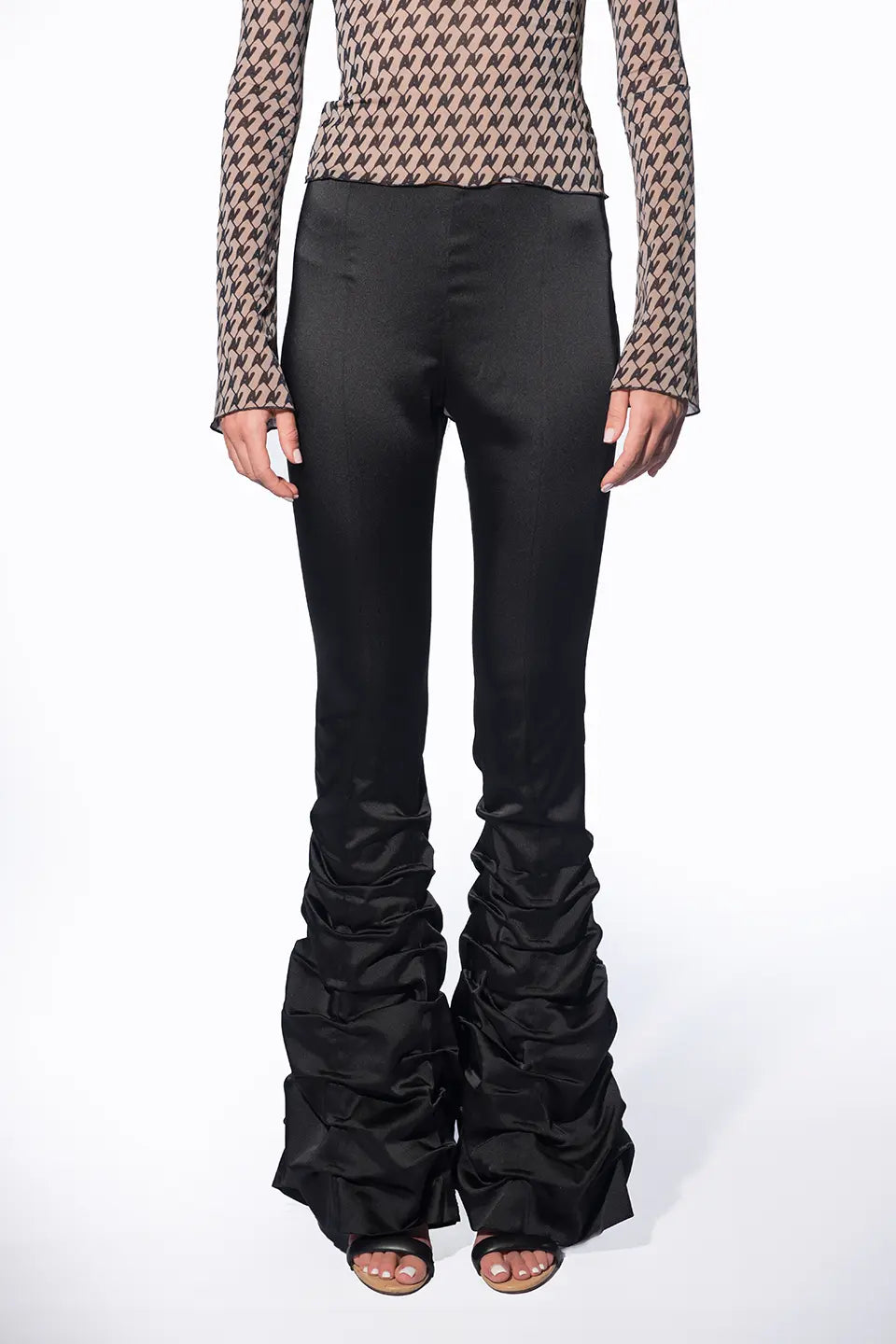 Designer Black Women pants, shop online with free delivery in UAE. Product gallery 2