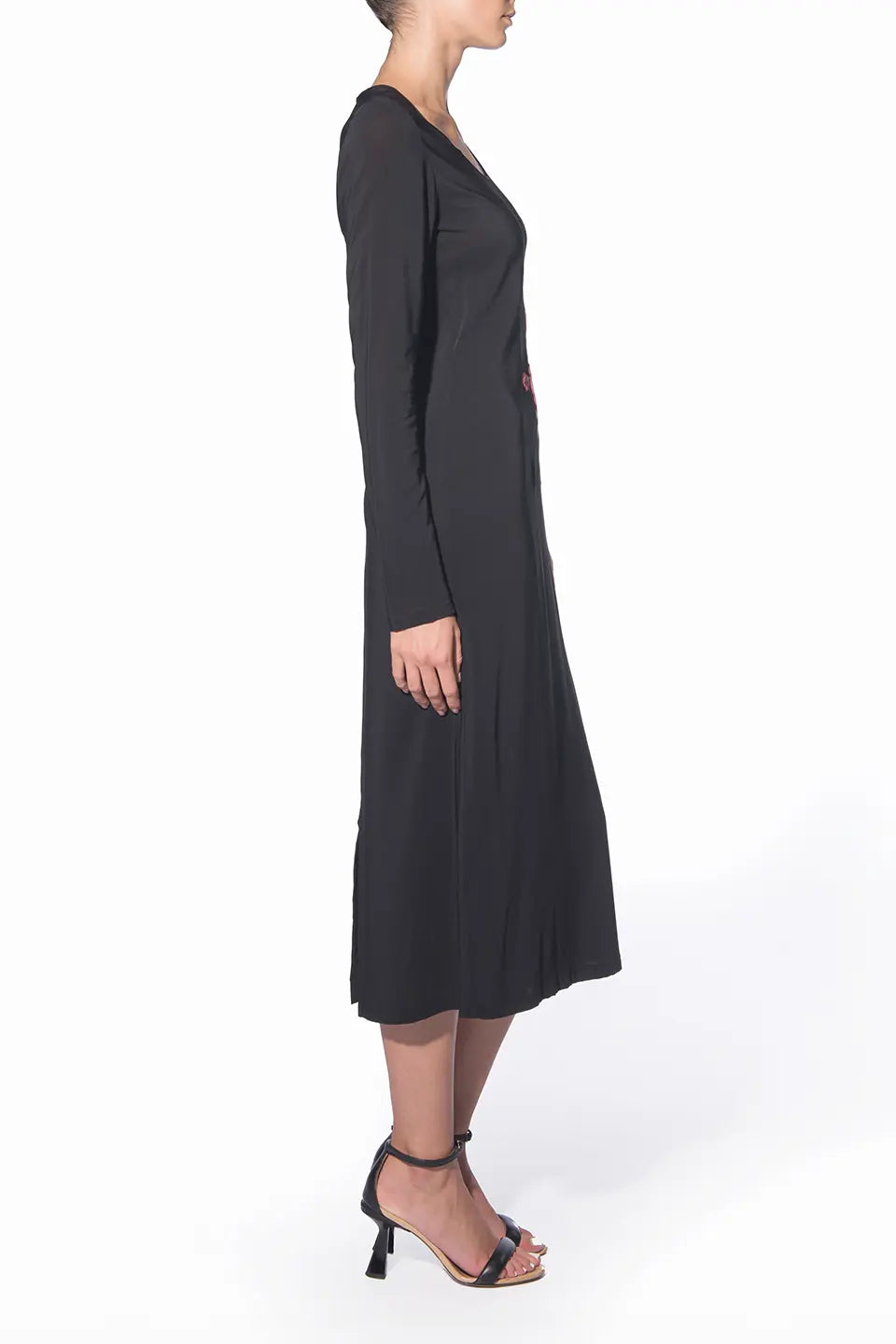 Designer Black Midi dresses, shop online with free delivery in Dubai. Product gallery 3