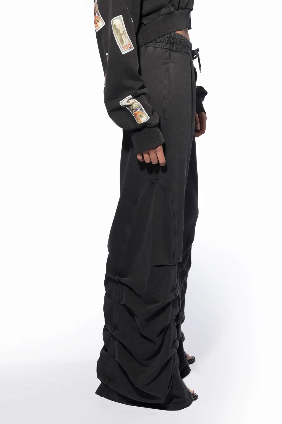 Designer Black Women pants, shop online with free delivery in UAE. Product gallery 4