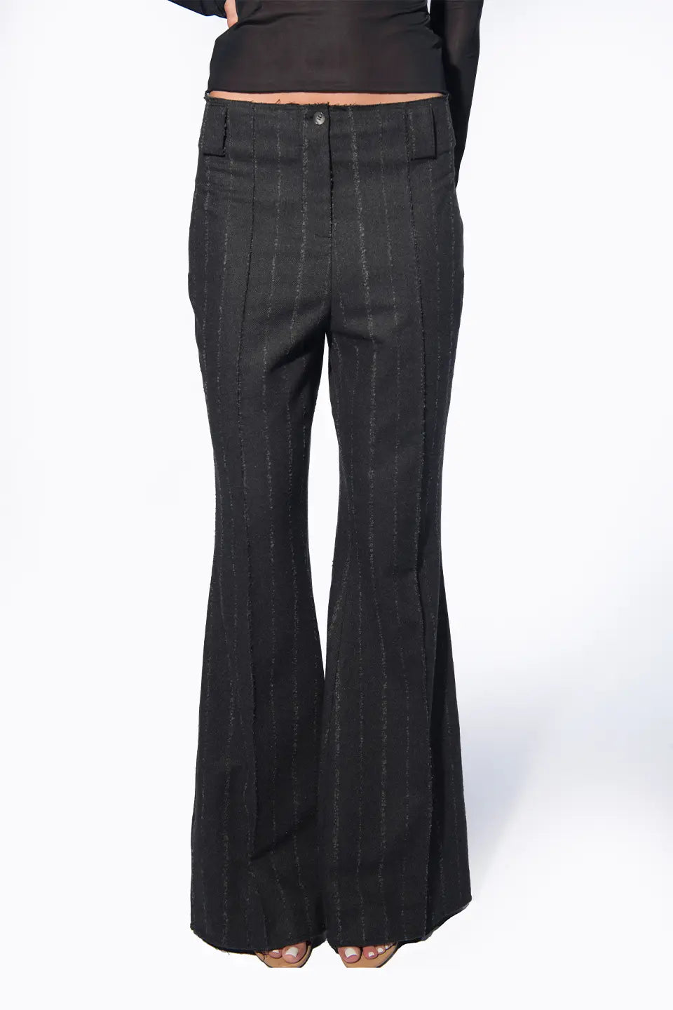 Shop online trendy Grey Women pants from Avavav Fashion designer. Product gallery 1