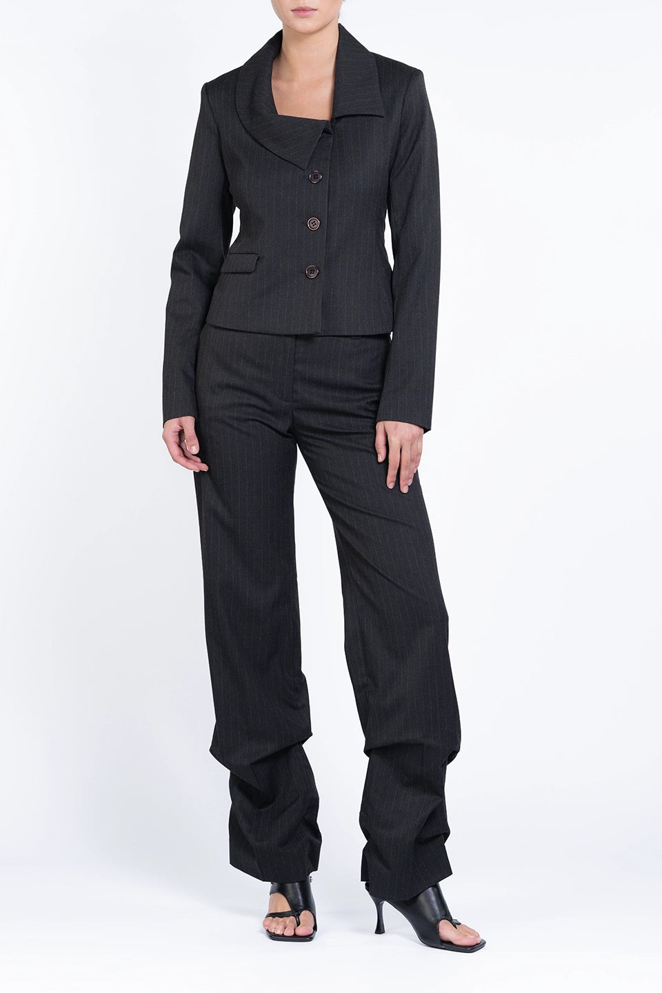 Designer Black Women blazers, Jacket, shop online with free delivery in UAE. Product gallery 5