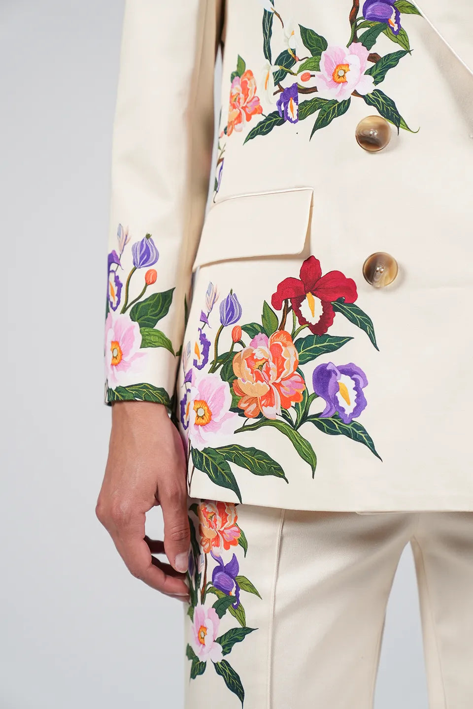 Designer Cream Women blazers, Jacket, shop online with free delivery in UAE. Product gallery 5