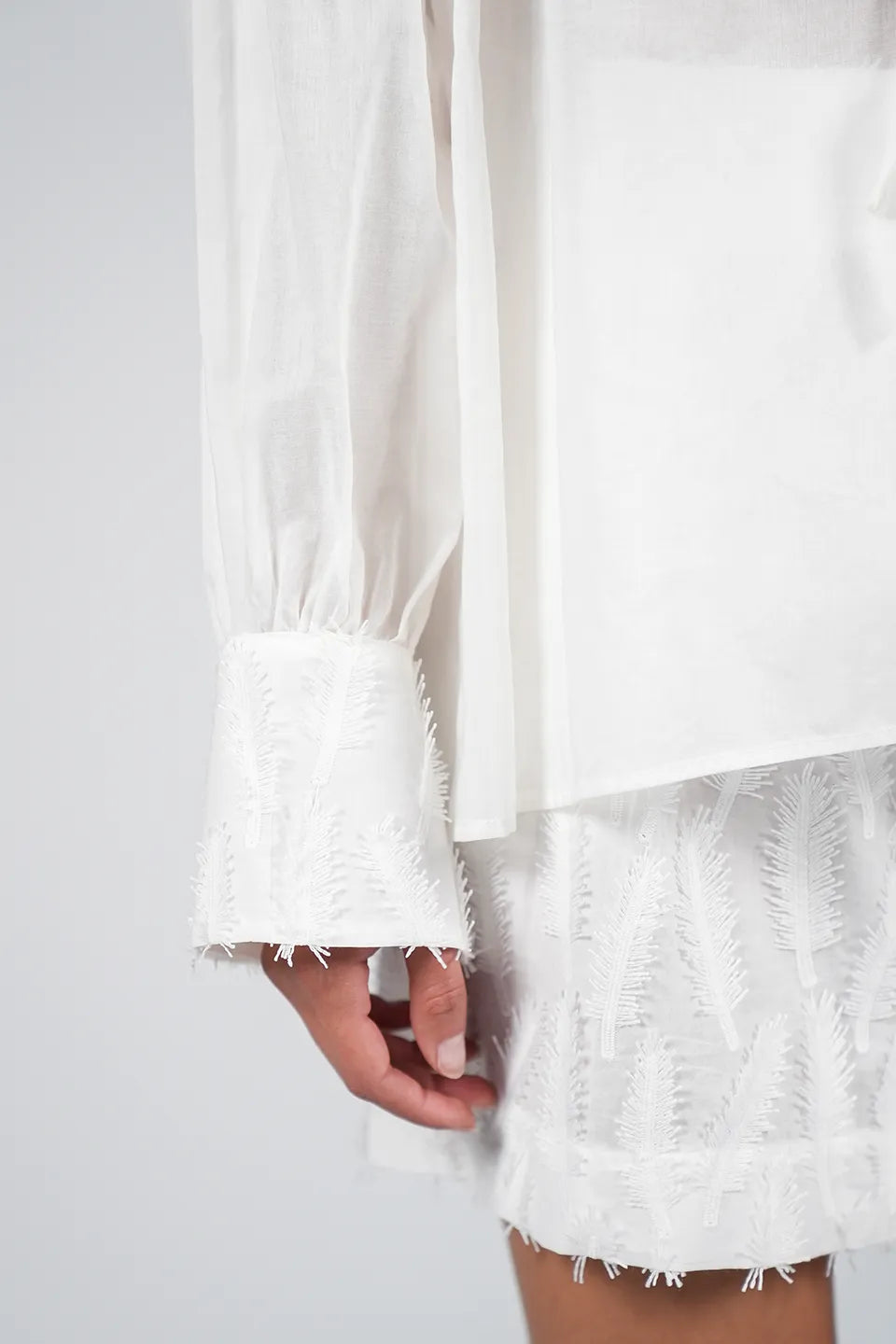 Designer White Women long sleeve, shop online with free delivery in UAE. Product gallery 4