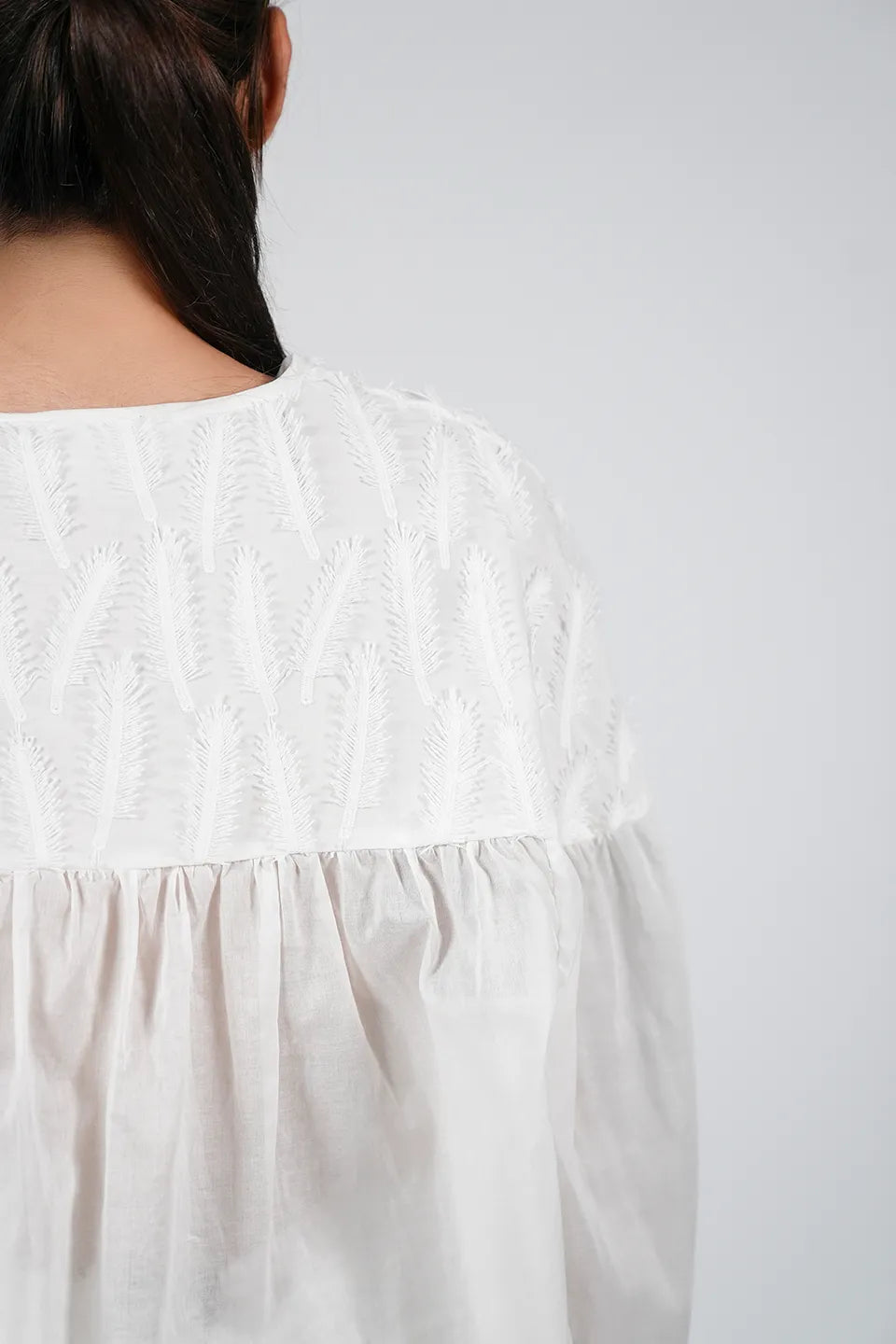 Designer White Women long sleeve, shop online with free delivery in UAE. Product gallery 5