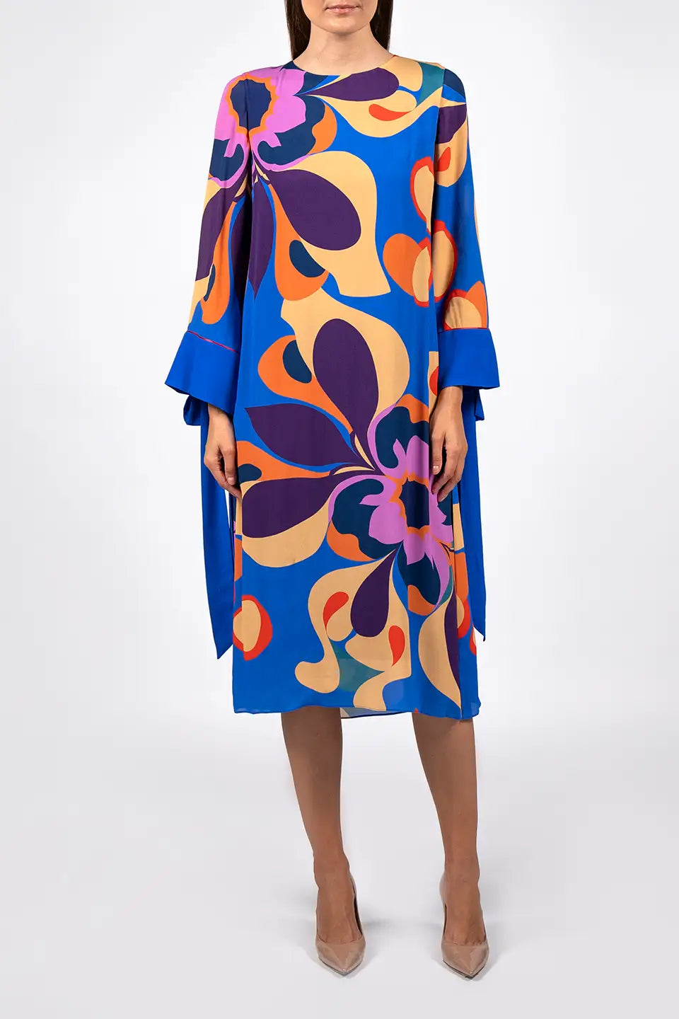 Shop online trendy Blue Maxi dresses from Borgo de Nor Fashion designer. Product gallery 1
