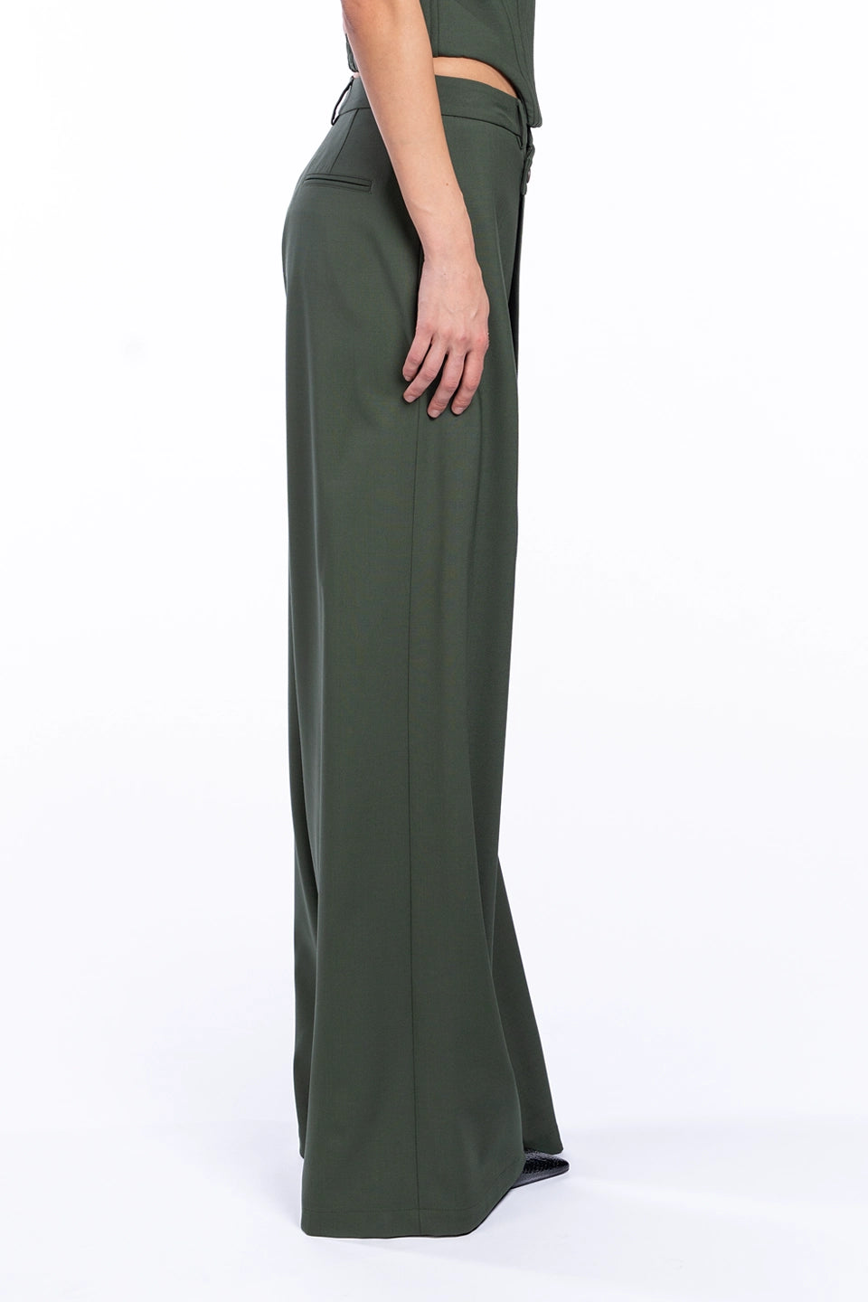 Designer Green Women pants, shop online with free delivery in UAE. Product gallery 5