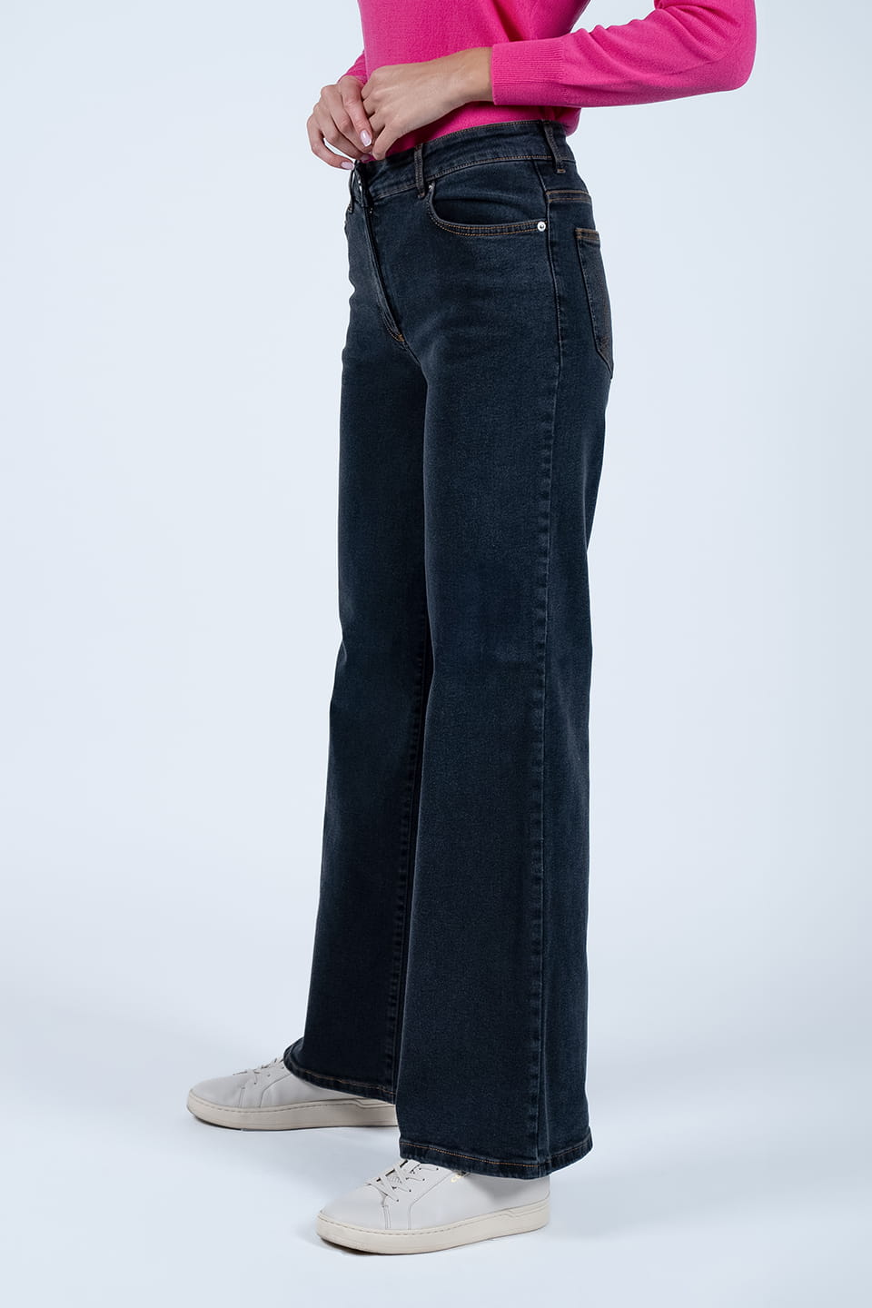 Designer Black Jeans, shop online with free delivery in UAE. Product gallery 2