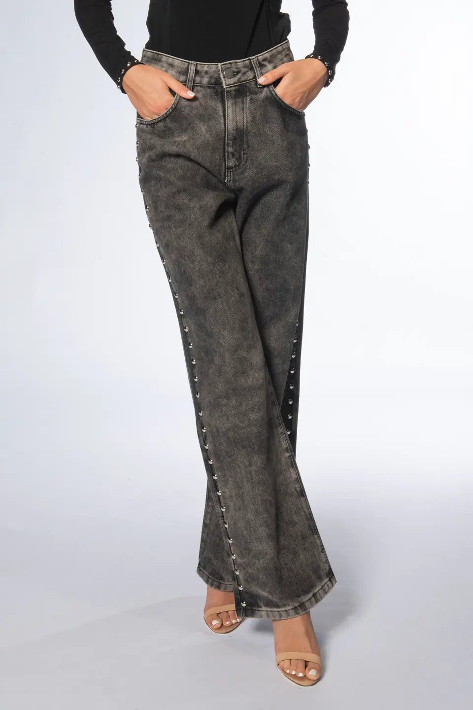 Designer Black Women pants, shop online with free delivery in UAE. Product gallery 2