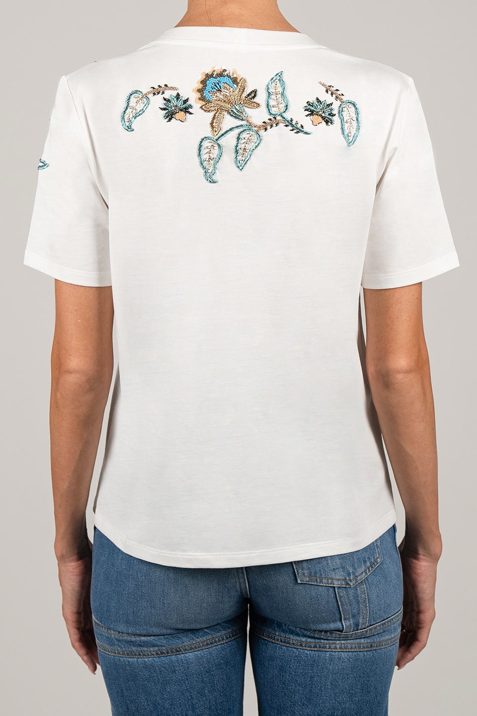 Designer White T-shirt, shop online with free delivery in UAE. Product gallery 3