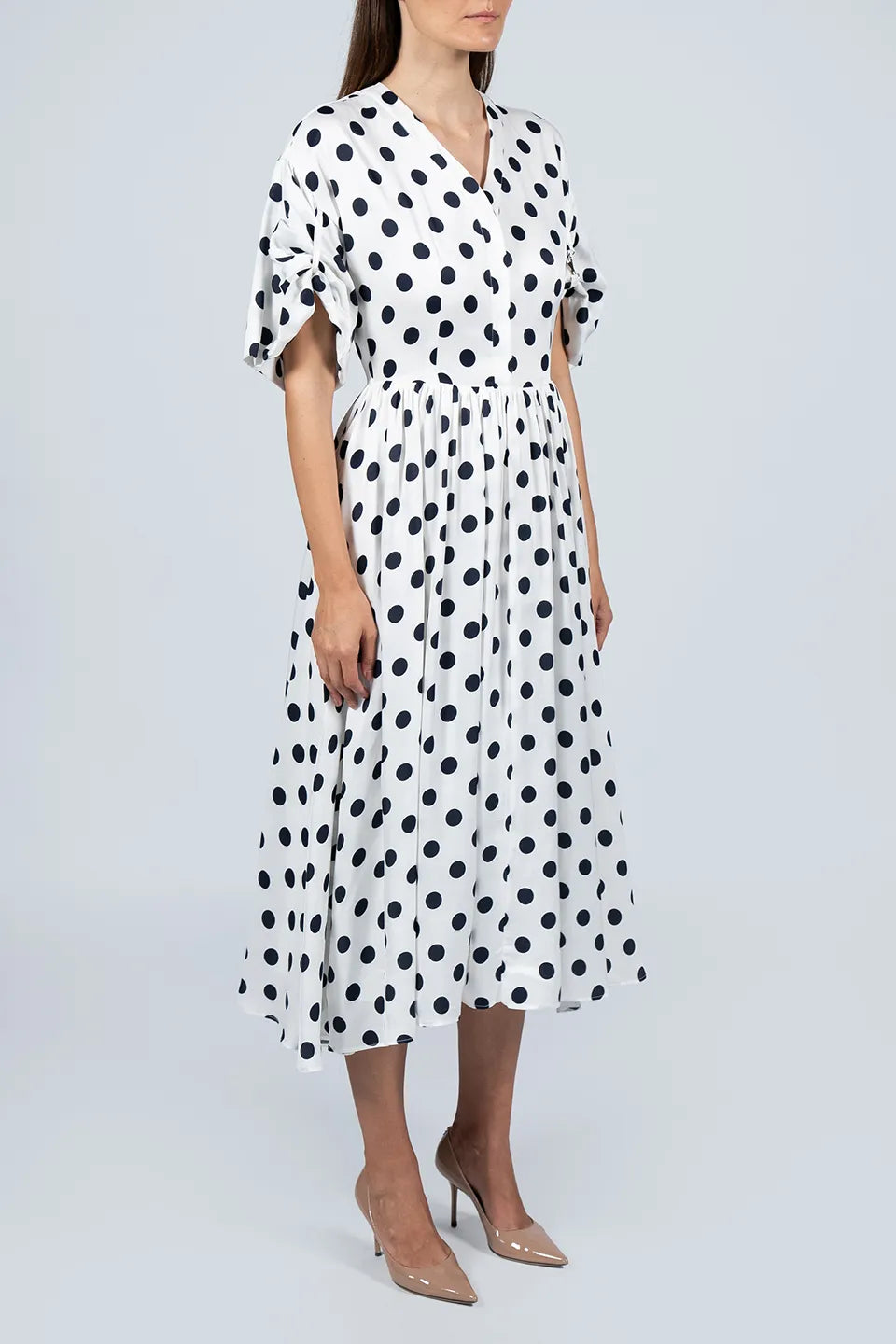 Designer White Midi dresses, shop online with free delivery in UAE. Product gallery 2