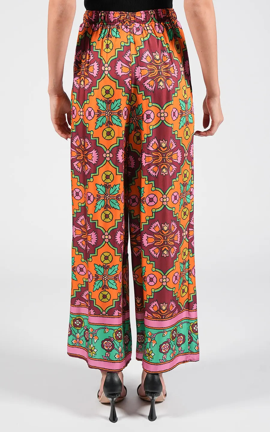 Designer Multicolor Women pants, shop online with free delivery in UAE. Product gallery 5