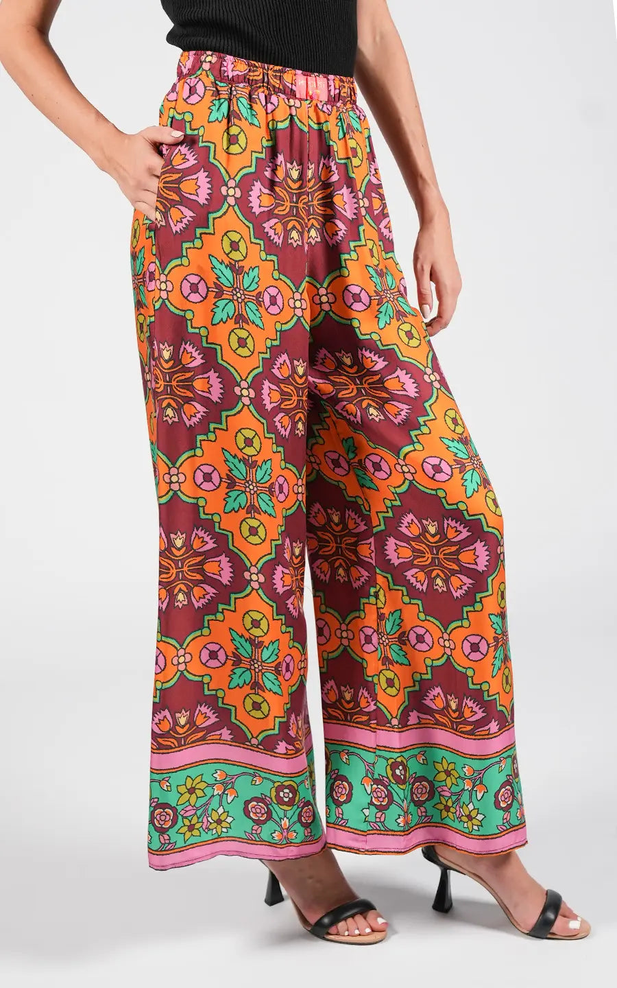 Designer Multicolor Women pants, shop online with free delivery in UAE. Product gallery 4