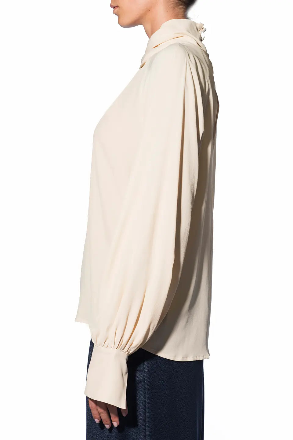 Designer Ivory Women blouses, shop online with free delivery in UAE. Product gallery 4