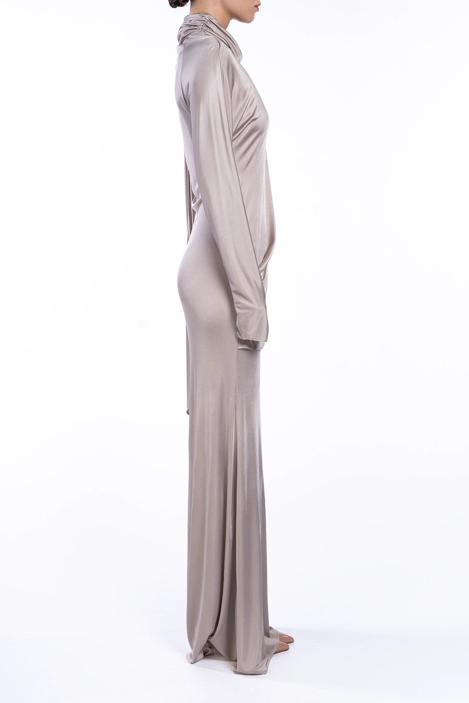 Designer Grey Maxi dresses, shop online with free delivery in UAE. Product gallery 4