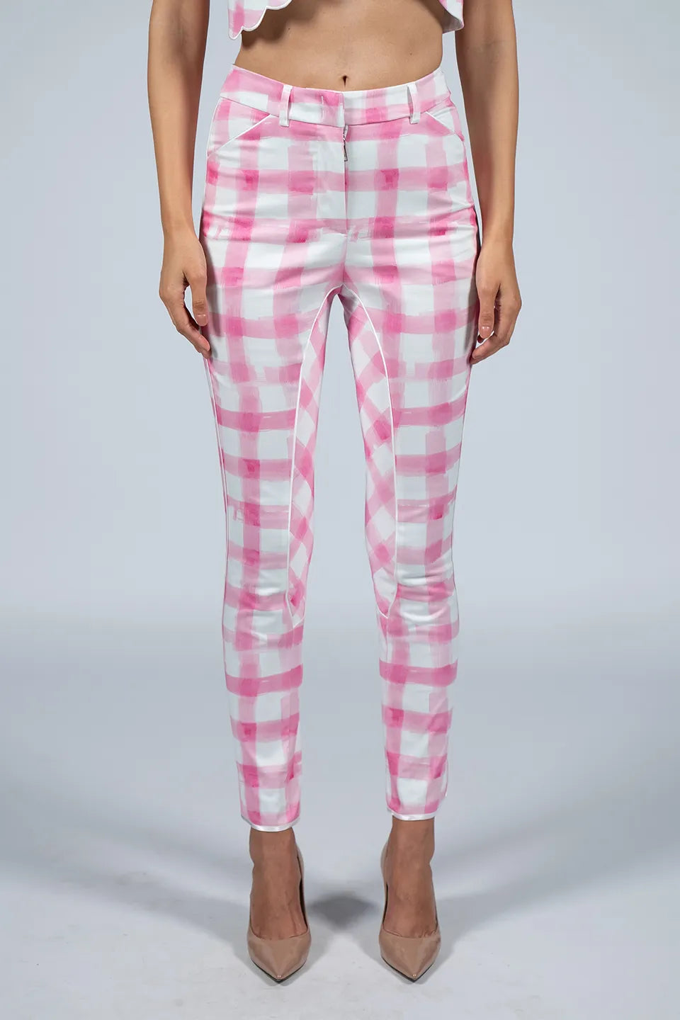 Shop online trendy Pink Women pants from Vivetta Fashion designer. Product gallery 1