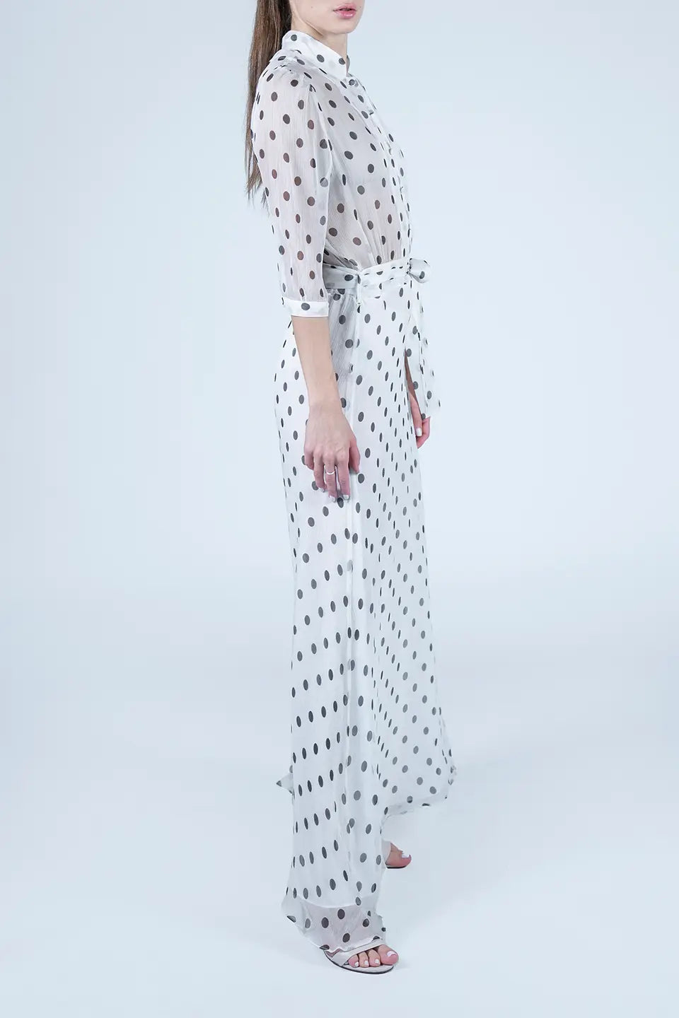 Designer White Maxi dresses, shop online with free delivery in UAE. Product gallery 2