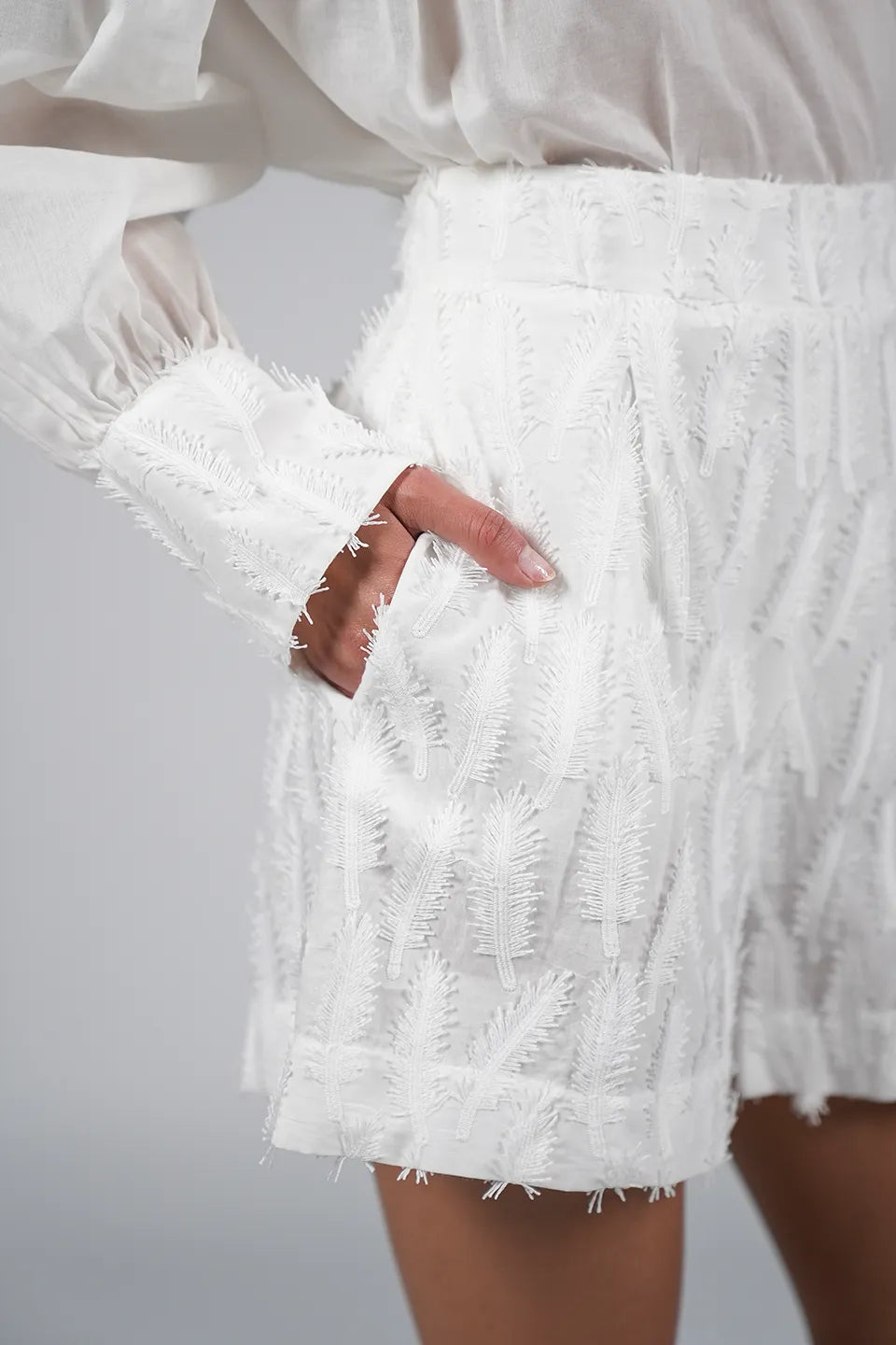 Designer White Women shorts, shop online with free delivery in Dubai. Product gallery 3