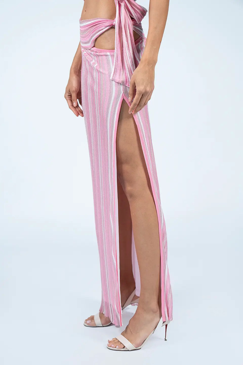 Designer Pink Maxi dresses, shop online with free delivery in UAE. Product gallery 7