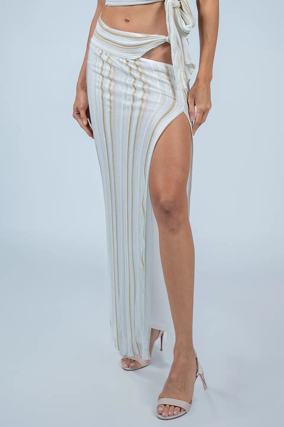 Designer White Maxi dresses, shop online with free delivery in UAE. Product gallery 6