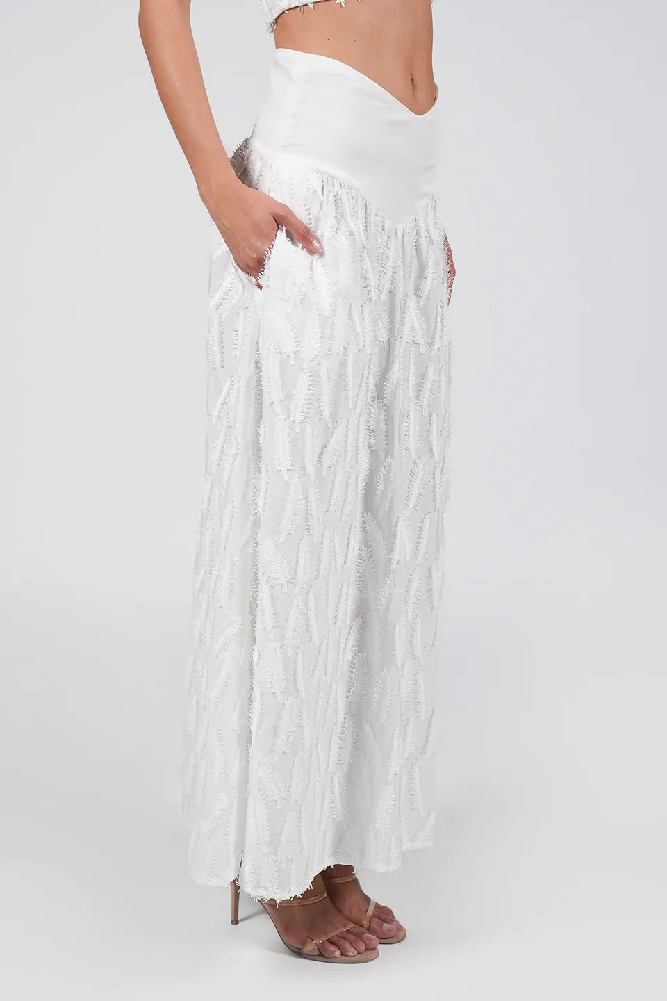 Designer White Skirts, shop online with free delivery in UAE. Product gallery 5