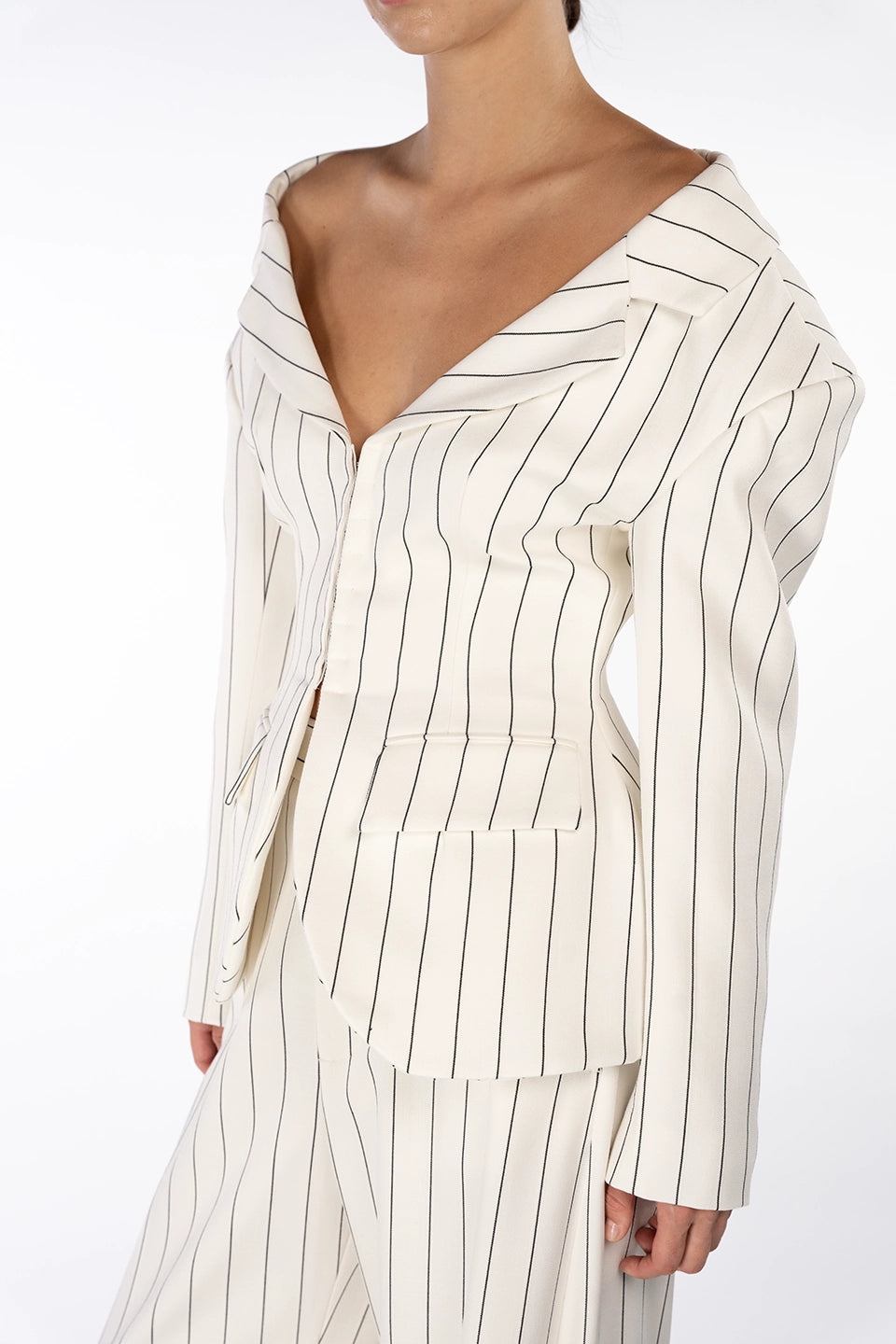 Designer White Women blazers, Jacket, shop online with free delivery in Dubai. Product gallery 3