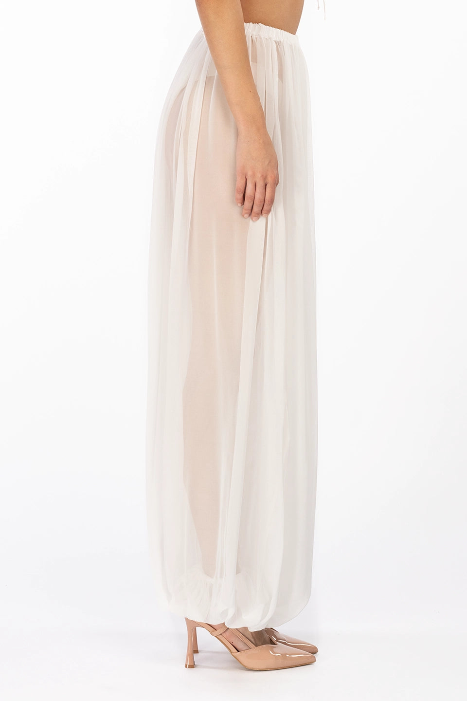 Designer White Women pants, shop online with free delivery in UAE. Product gallery 4