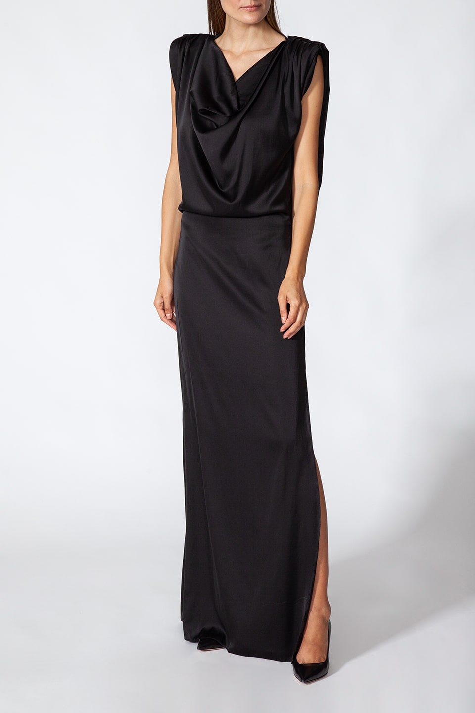 Elegant dress from fashion designer. Special occasions black Maxi Dress to shop online. Product gallery 1