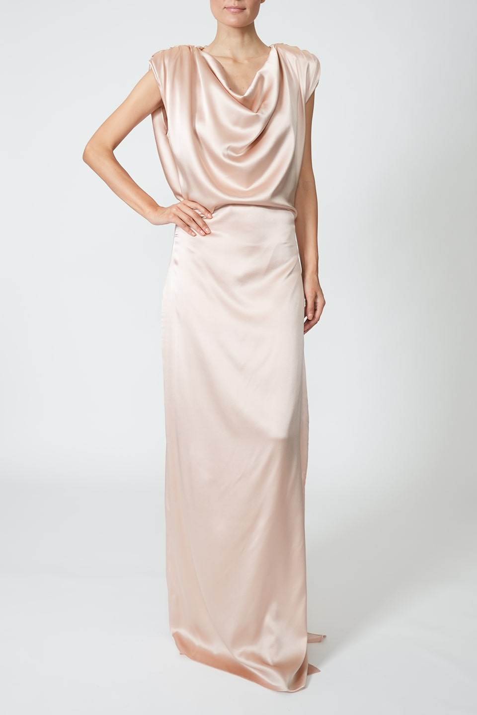 Blush dress for online shopping in Dubai. Special occasions dress from fashion designer
