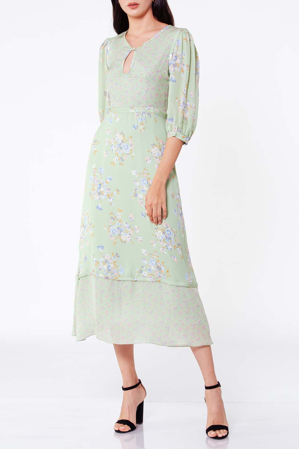 Shop online trendy Green Midi dresses from Vilshenko Fashion designer. Product gallery 1