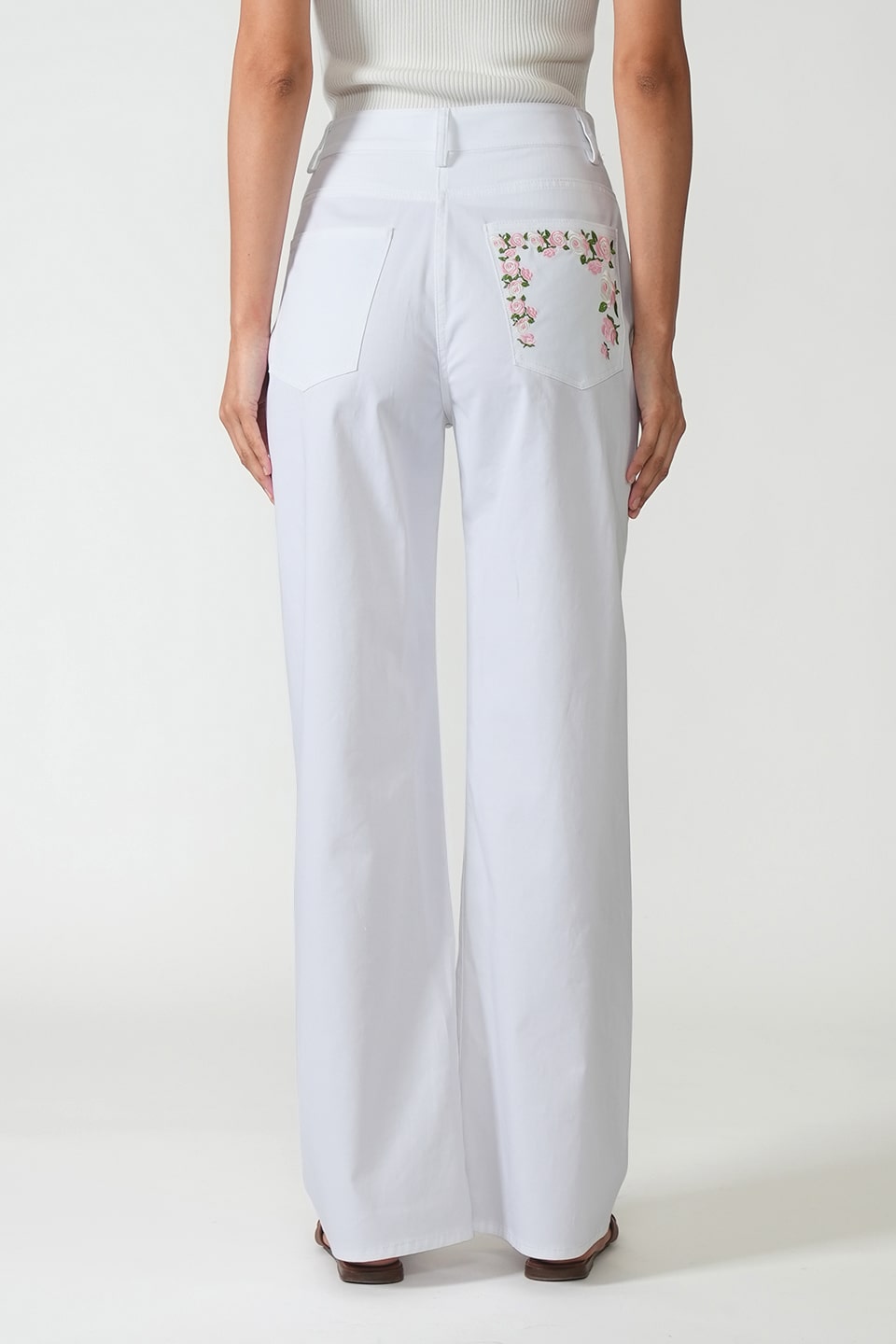 Designer White Women pants, shop online with free delivery in UAE. Product gallery 4